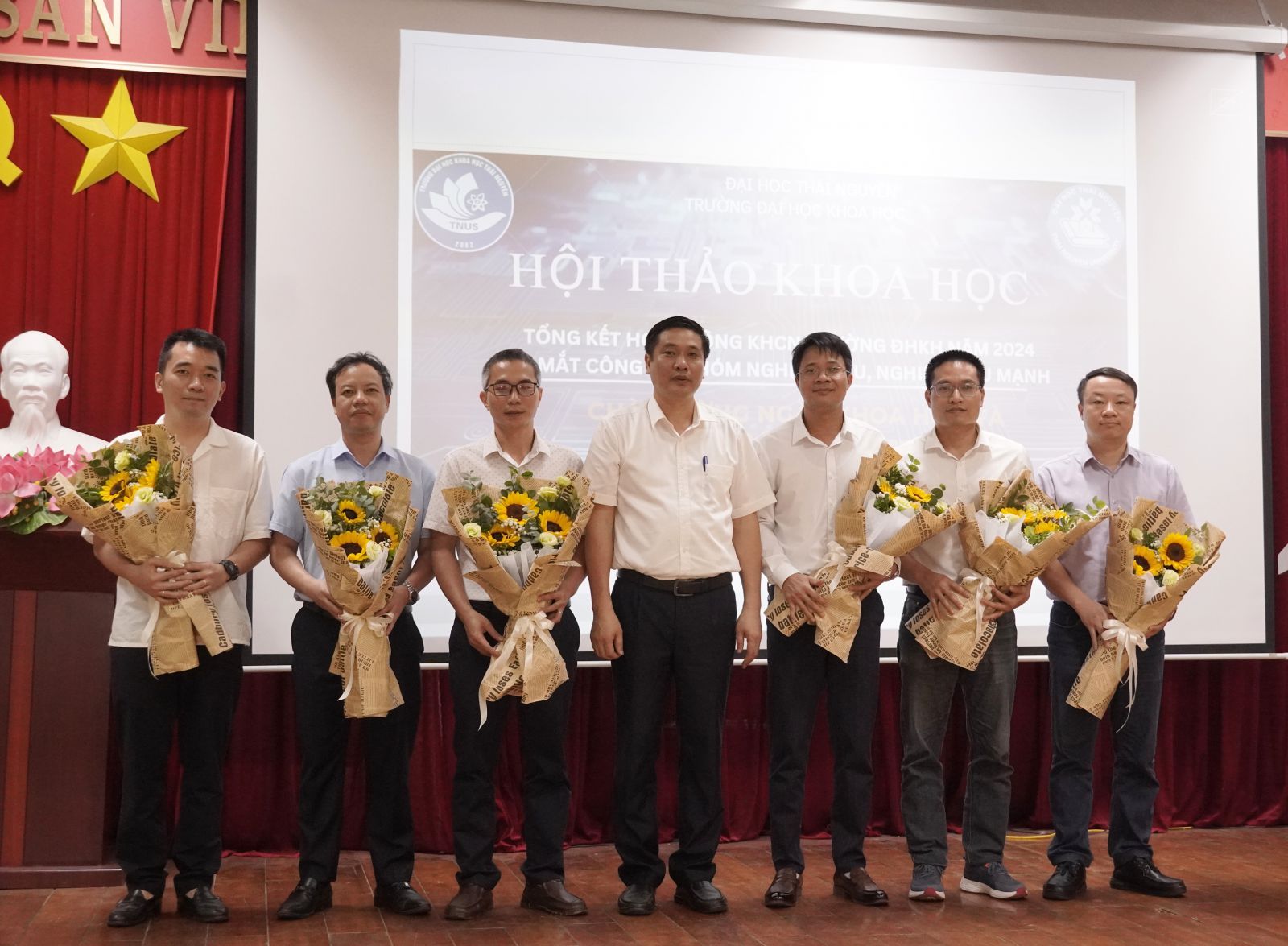 Trường Đại học Khoa học: công bố quyết định thành lập và ra mắt nhóm Nghiên cứu liên ngành văn hóa – xã hội về các vấn đề đương đại